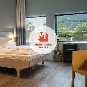 Meininger West Szálloda